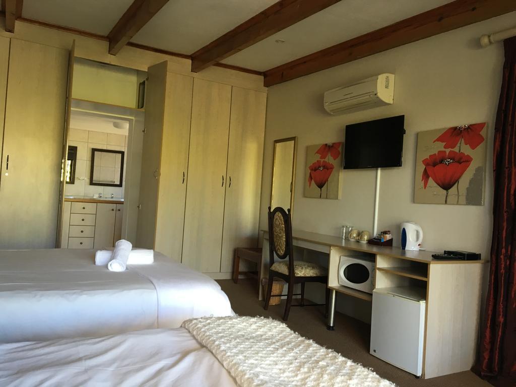 Smart Villa Guest House Източен Лондон Екстериор снимка