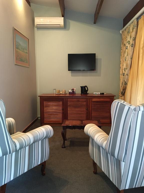 Smart Villa Guest House Източен Лондон Екстериор снимка