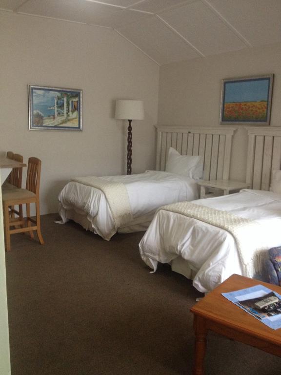 Smart Villa Guest House Източен Лондон Екстериор снимка