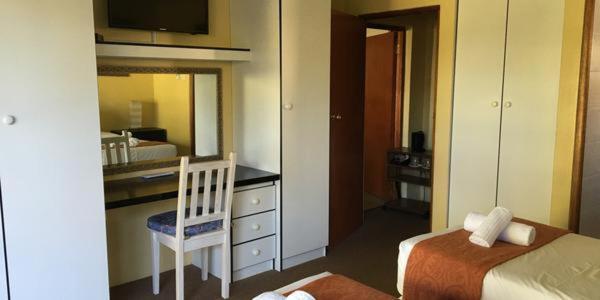 Smart Villa Guest House Източен Лондон Екстериор снимка
